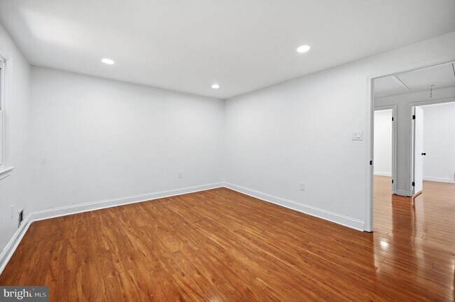 Building Photo - 1214 Fox Run Pl