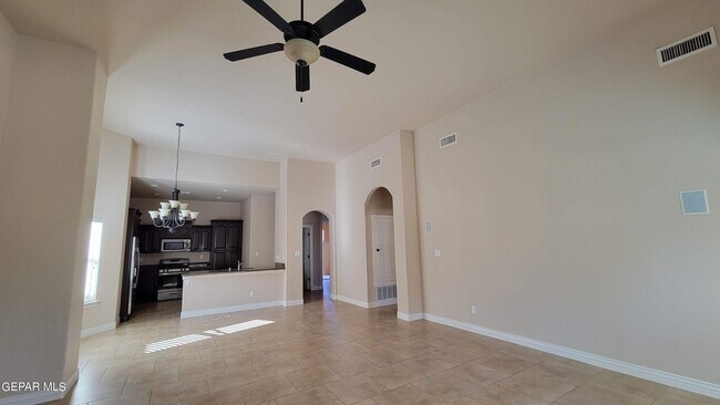 Building Photo - 11512 Porfirio Payan Dr