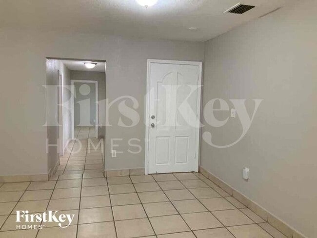 Building Photo - 1031 NW 178th Terrace