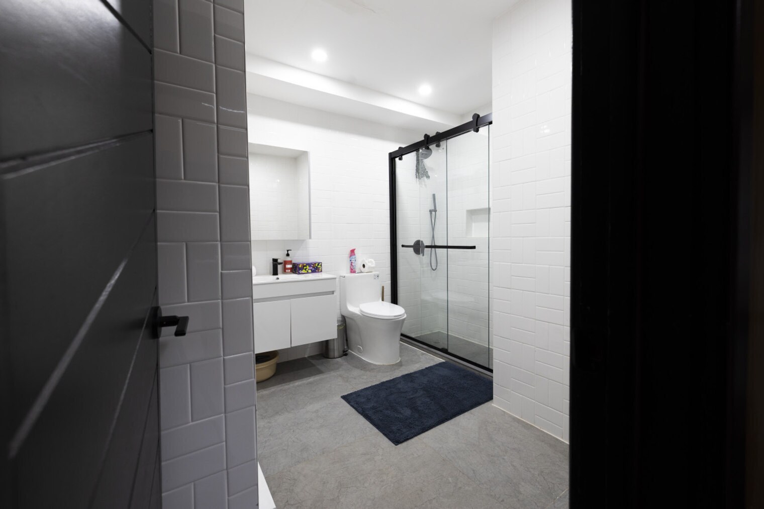 Building Photo - 1080 NY-52