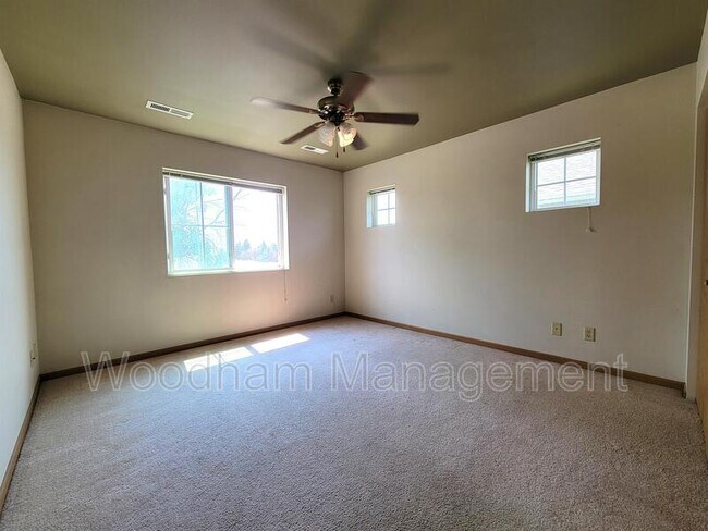 Building Photo - 3505 Fallon St