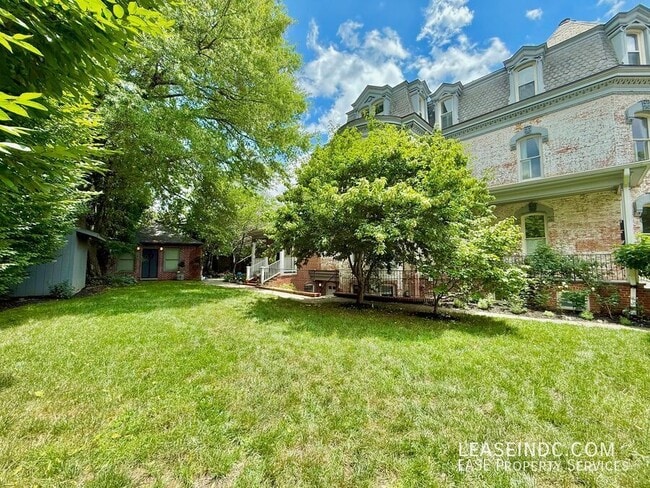Building Photo - 1903 3rd St NW
