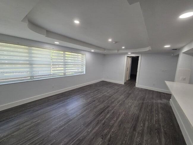 Building Photo - 2850 N 62nd Ave