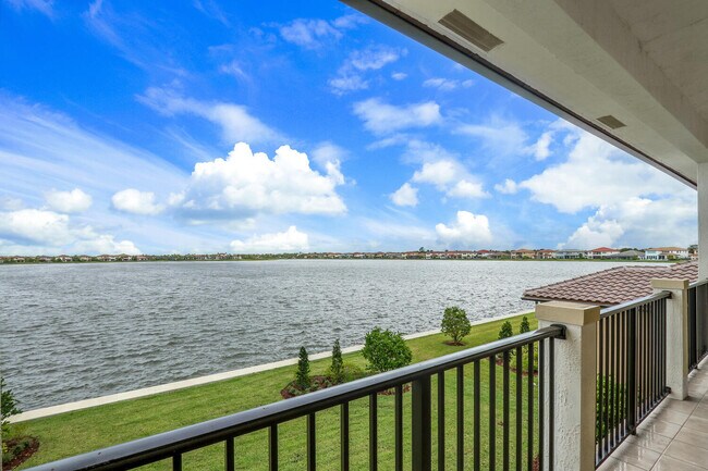 Building Photo - 8660 W Parkland Bay Trl