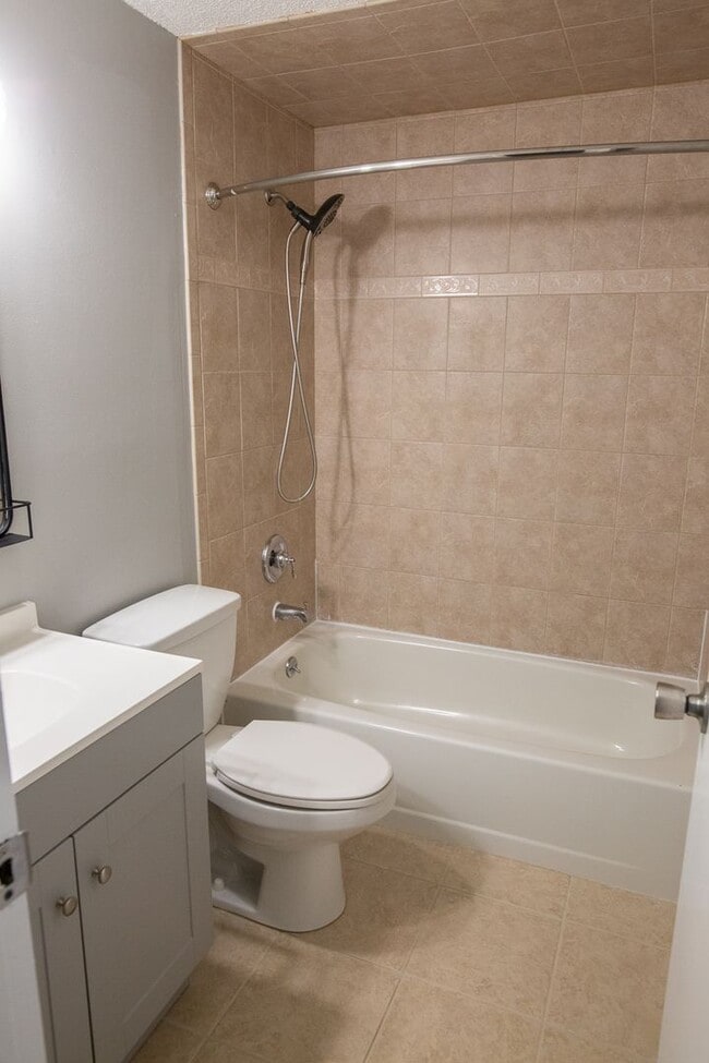 Building Photo - 3125 Tromley Ct