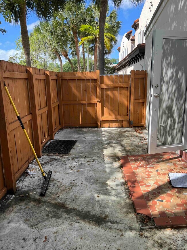 Private fenced backyard - 1301 NE 6th St