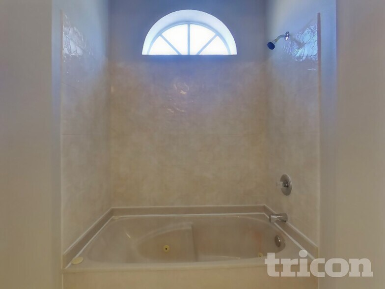 Building Photo - 26429 Asuncion Dr