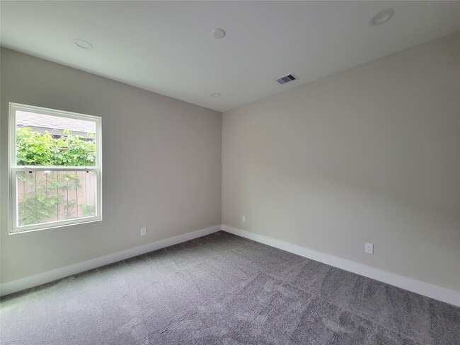 Building Photo - 8316 Curry Rd