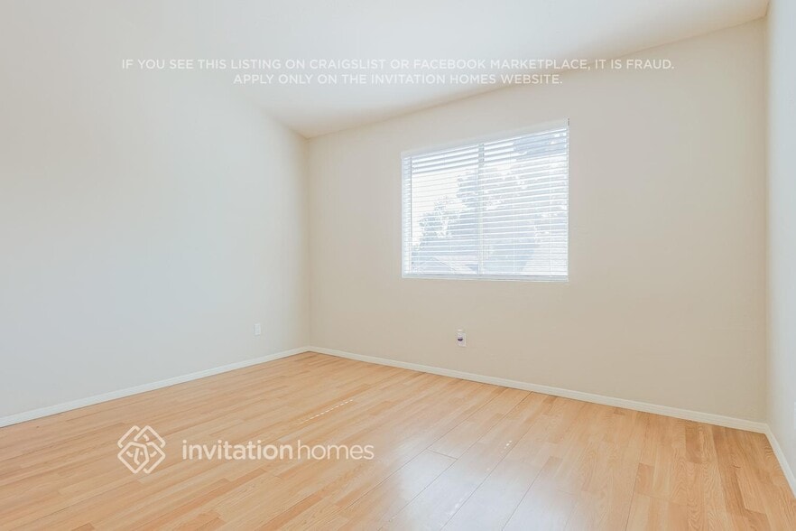 Building Photo - 5829 S 42nd St