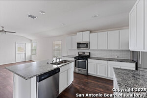 Building Photo - 14820 Goldfinch Wy