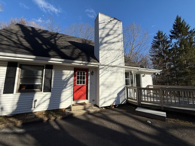 Building Photo - 195 W Cornwall Rd