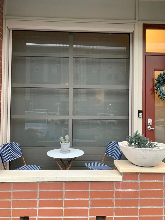 Building Photo - 3612 Artist's Way