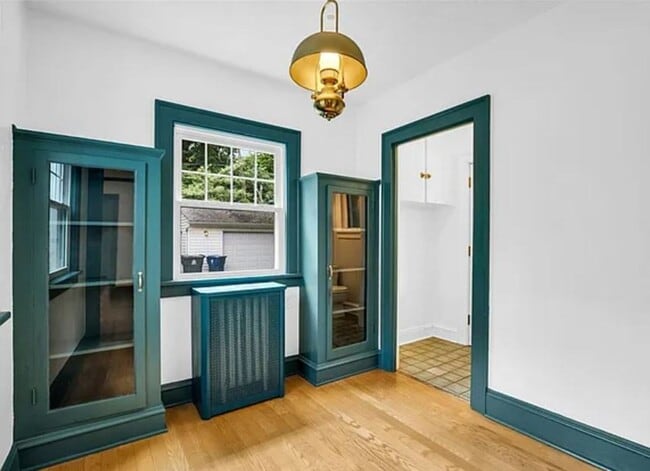 Building Photo - A Place You’ll Love to Call Home – Gorgeous 4-Bedroom Property!