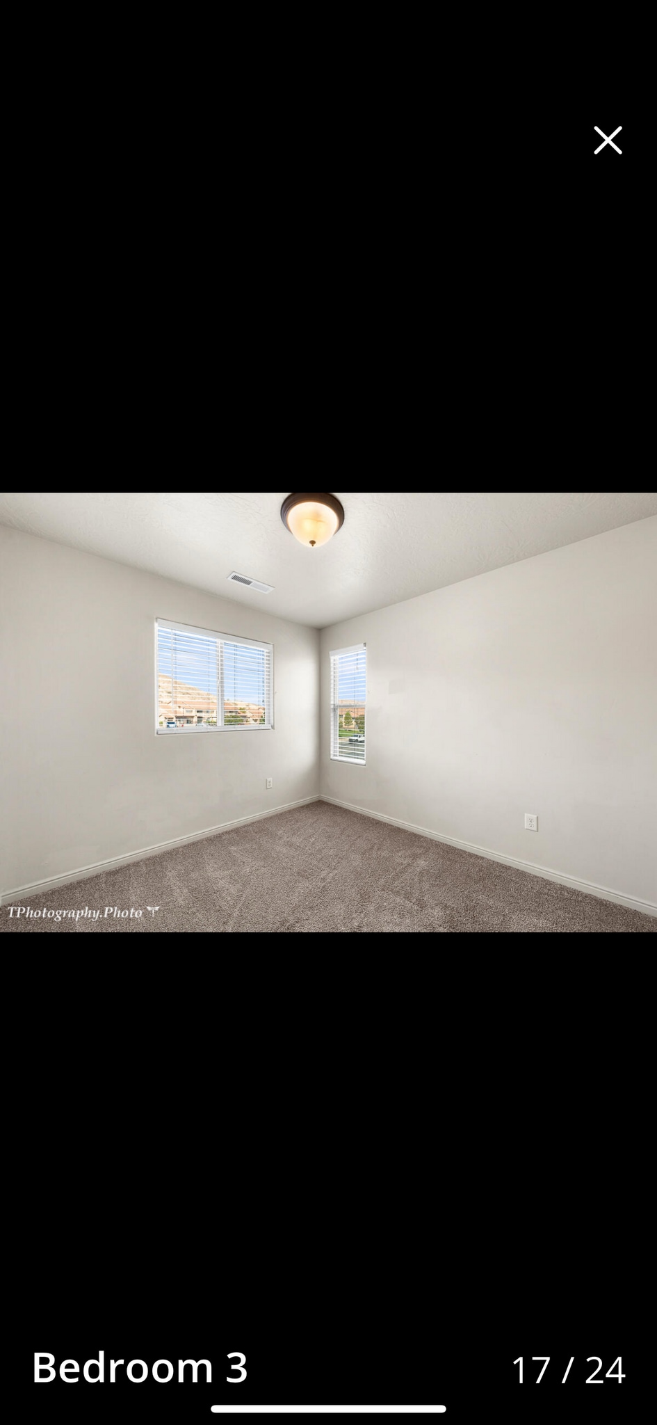 Building Photo - 3419 S River Rd
