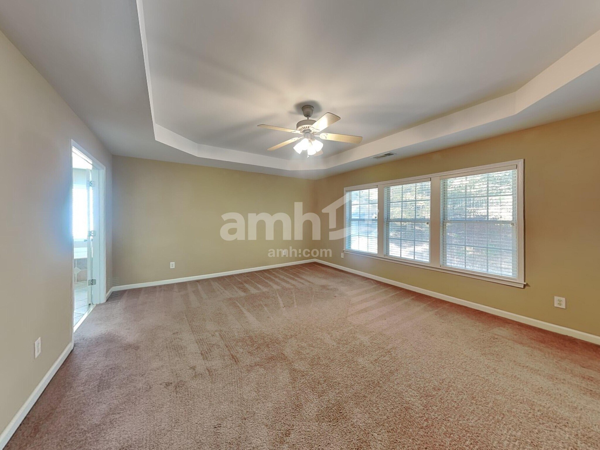 Building Photo - 5715 Oxborough Way