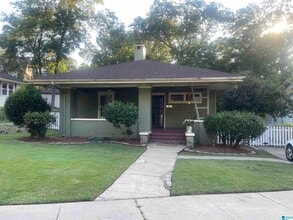 Building Photo - 530 52nd St S