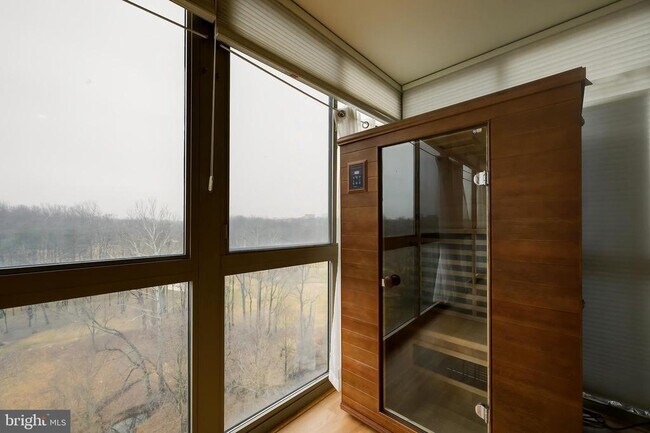 Building Photo - 3100 N Leisure World Blvd