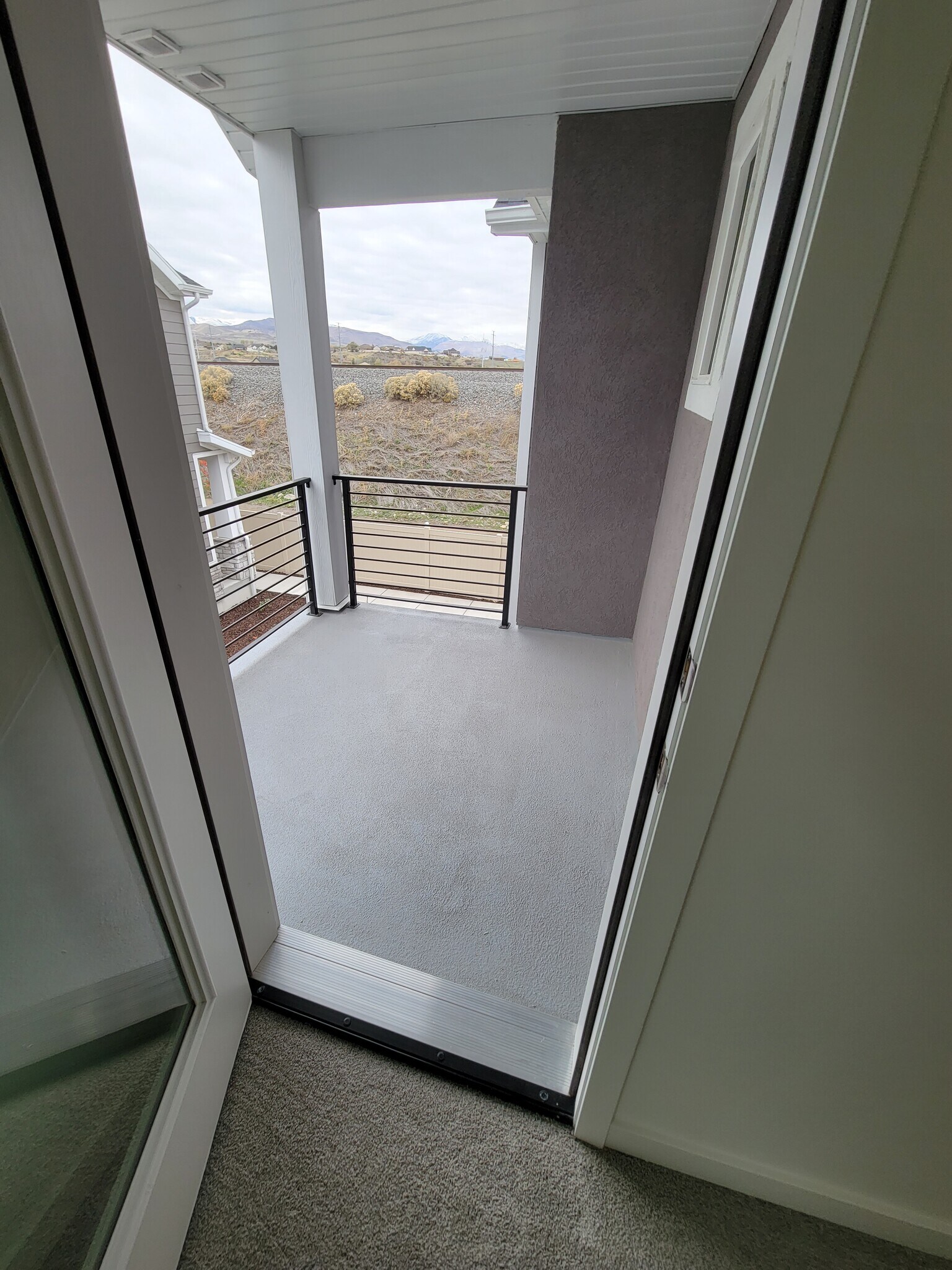Building Photo - 15068 S Wild Horse Way