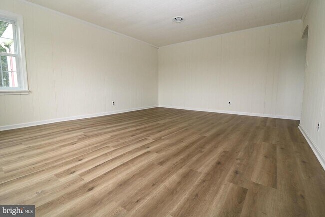 Building Photo - 111 Williamsville Rd