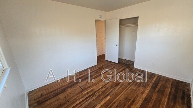 Building Photo - 4114 S Bowie St