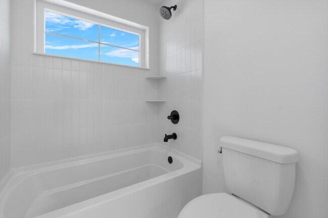 Building Photo - Move In Ready: Custom-built home