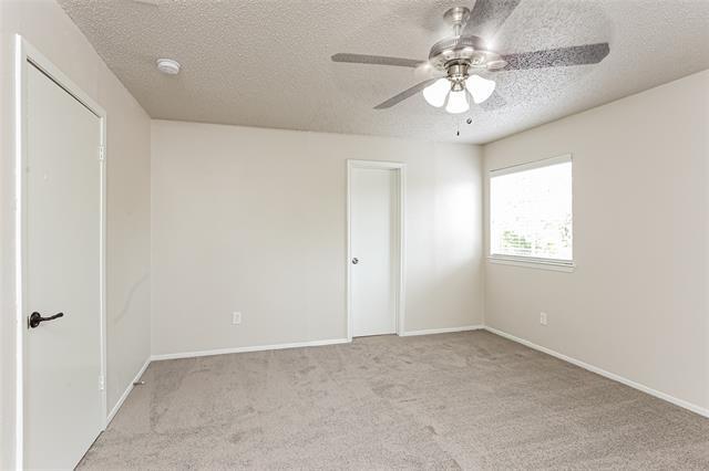 Building Photo - 8913 Doliver Dr