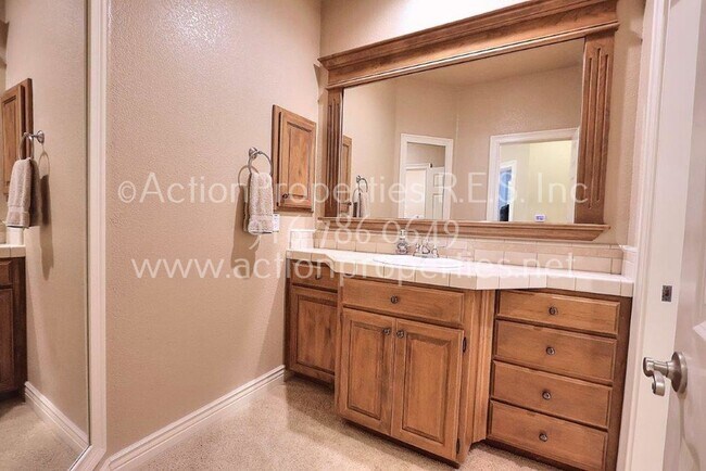 Building Photo - Granite Bay 5 Bed, 4 Bath Home - Large Pool - 2 Master Suites  Two Story, Gardner & Pool Service ...