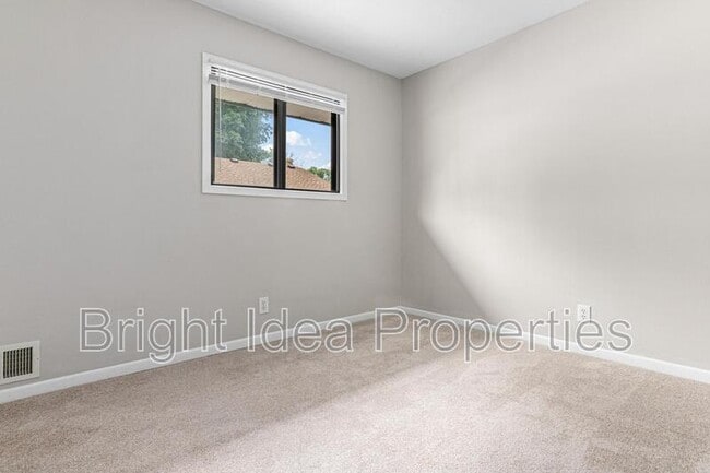 Building Photo - 2710 Upland Ct