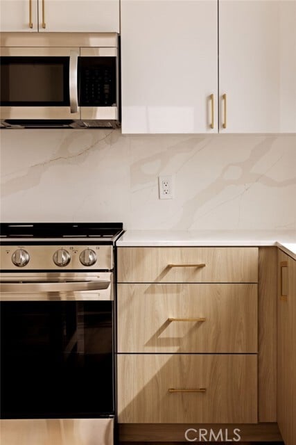 Building Photo - 21010 Erwin St