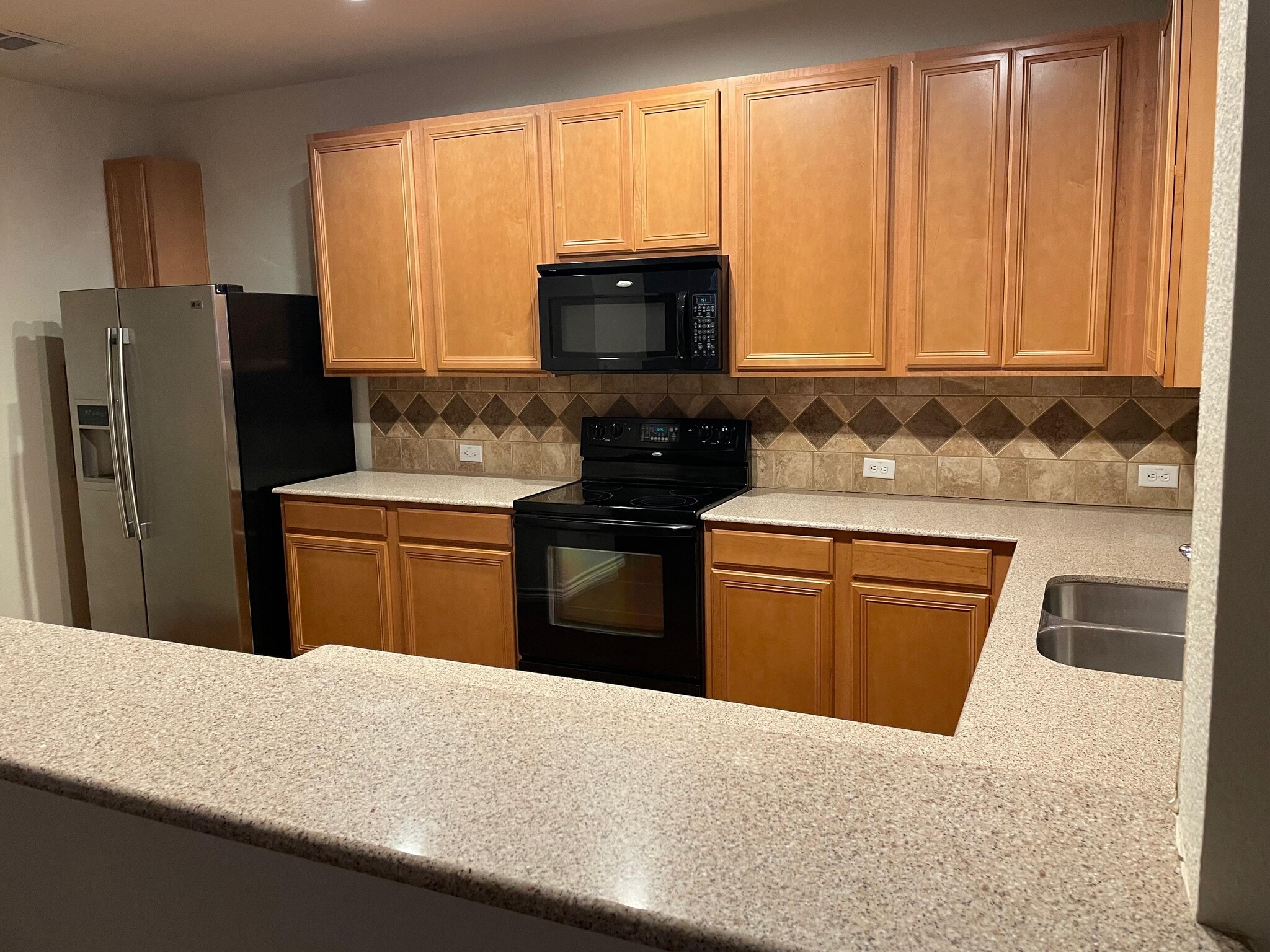 Building Photo - 6325 Cedar Falls Dr