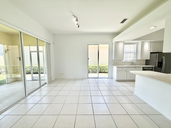 Building Photo - 8311 Dominica Pl