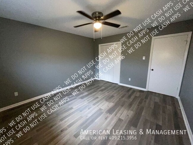 Building Photo - 8205 Heartfield Ln