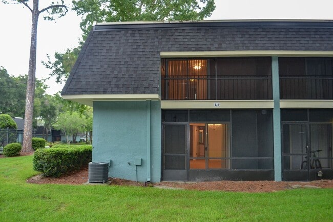 Building Photo - 501 SW 75th St