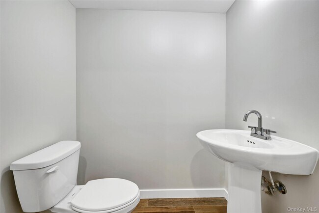 Building Photo - 501 Iron Forge Ln
