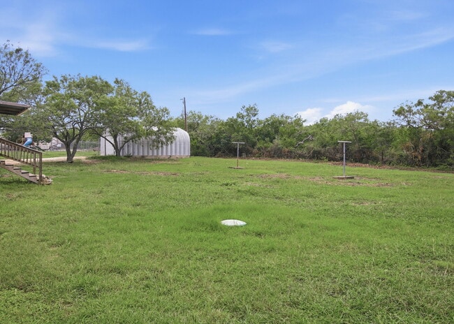 Building Photo - 3 Bedroom Manufactured Home on Nearly 2 Acres with Large Shop