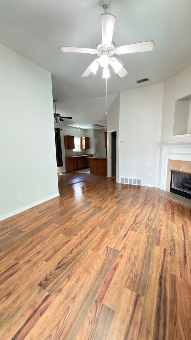 Building Photo - 1197 Misty Isle Dr