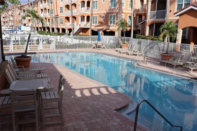 Building Photo - 5000 Culbreath Key Way