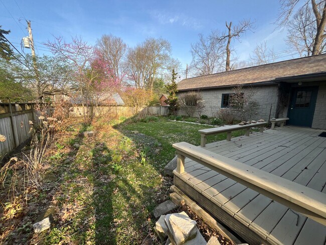 Building Photo - 710 S Fess Ave
