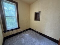 Building Photo - 2441 Dr. William Finlayson St