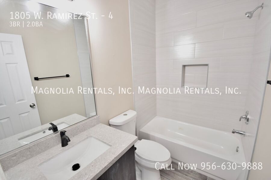 Building Photo - 1805 Ramirez St