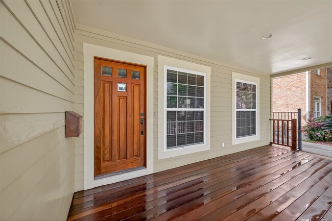 Building Photo - 2405 Southgate Blvd