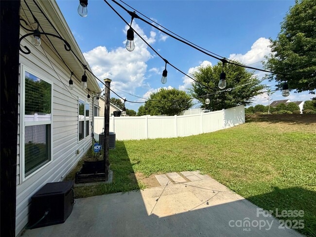 Building Photo - 4745 Abendego Rd