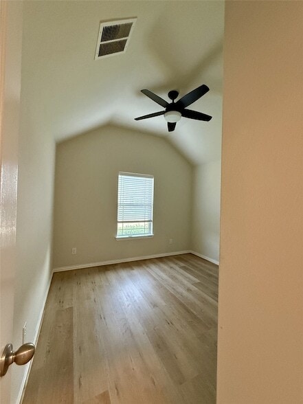 Building Photo - 3834 W Vicksburg Estates Dr