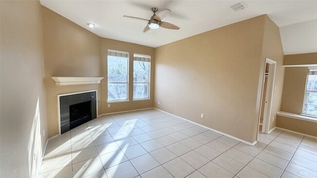 Building Photo - 7189 Waterlily Ln