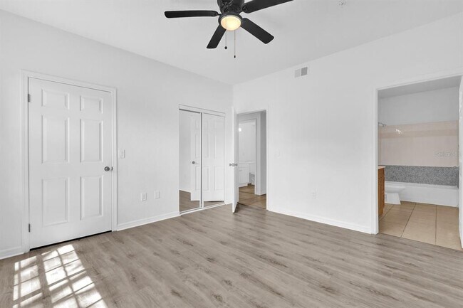 Building Photo - 2648 Robert Trent Jones Dr