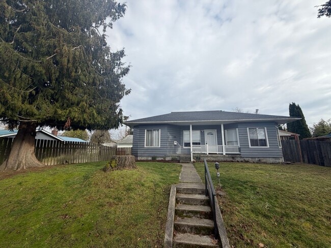 Building Photo - Beautiful 3-bedroom Tacoma Home! Apply Today