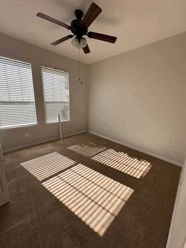 Building Photo - 4/3 Rental Home-Reserve at Minneola