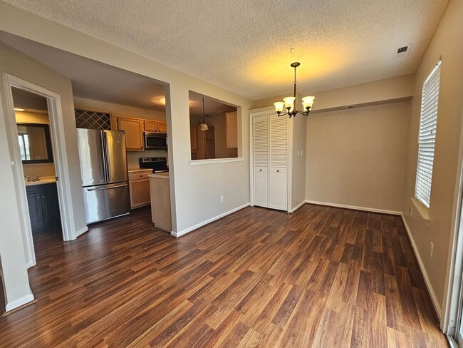 Building Photo - Lake Smith Condos