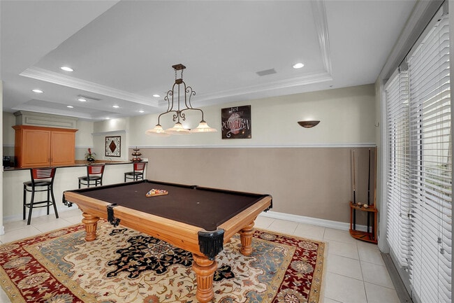 Building Photo - 533 NE 3rd Ave