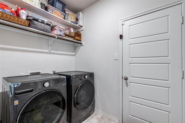 Building Photo - 1604 Babb Ln